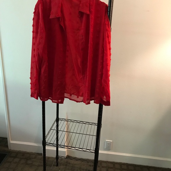 Red button up blouse - Picture 2 of 3